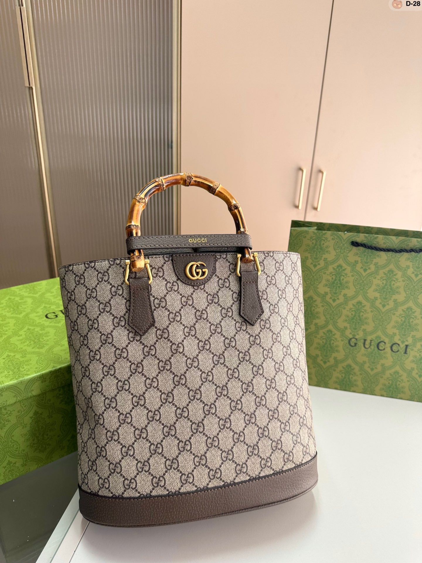 GUCCI BAG  435-1