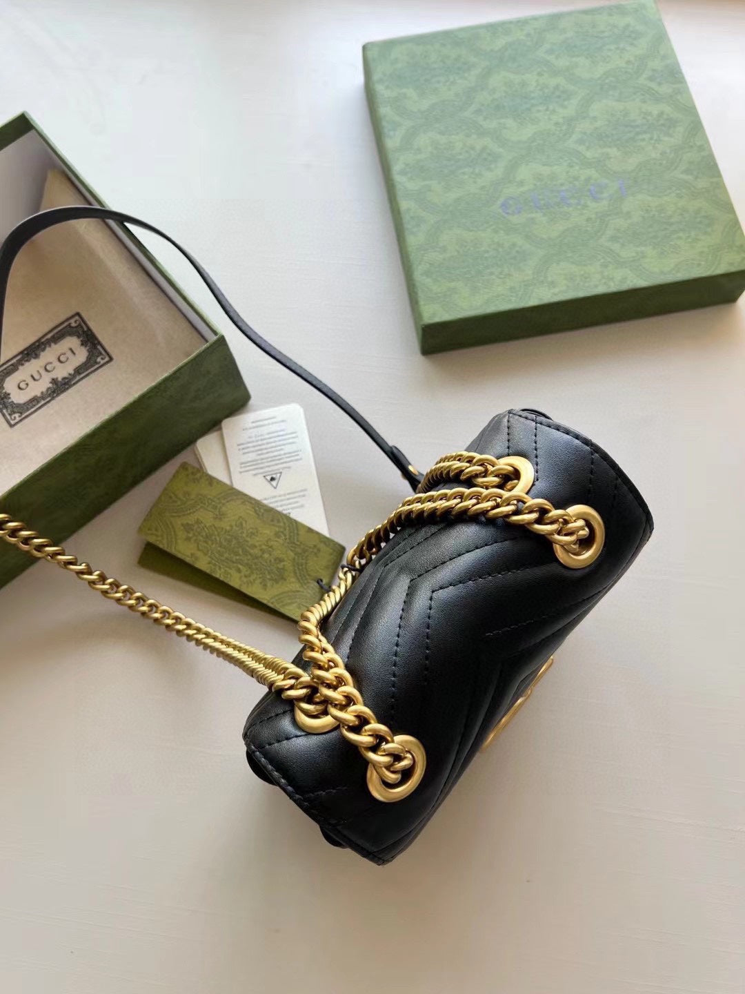 GUCCI BAG  438