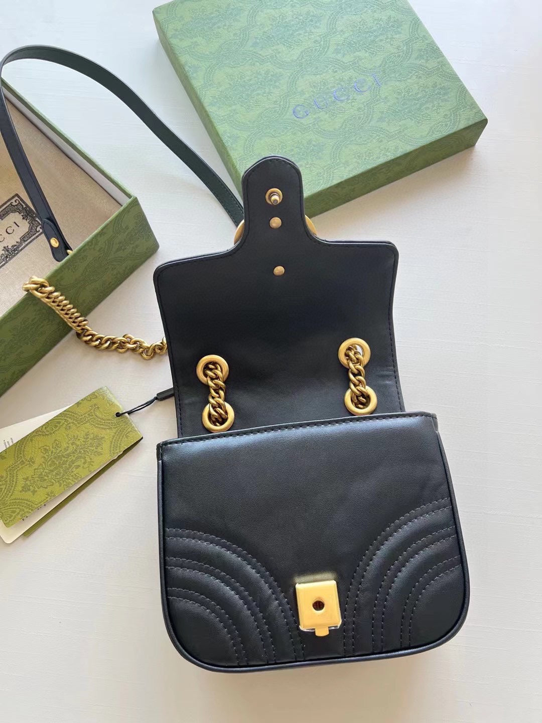 GUCCI BAG  438