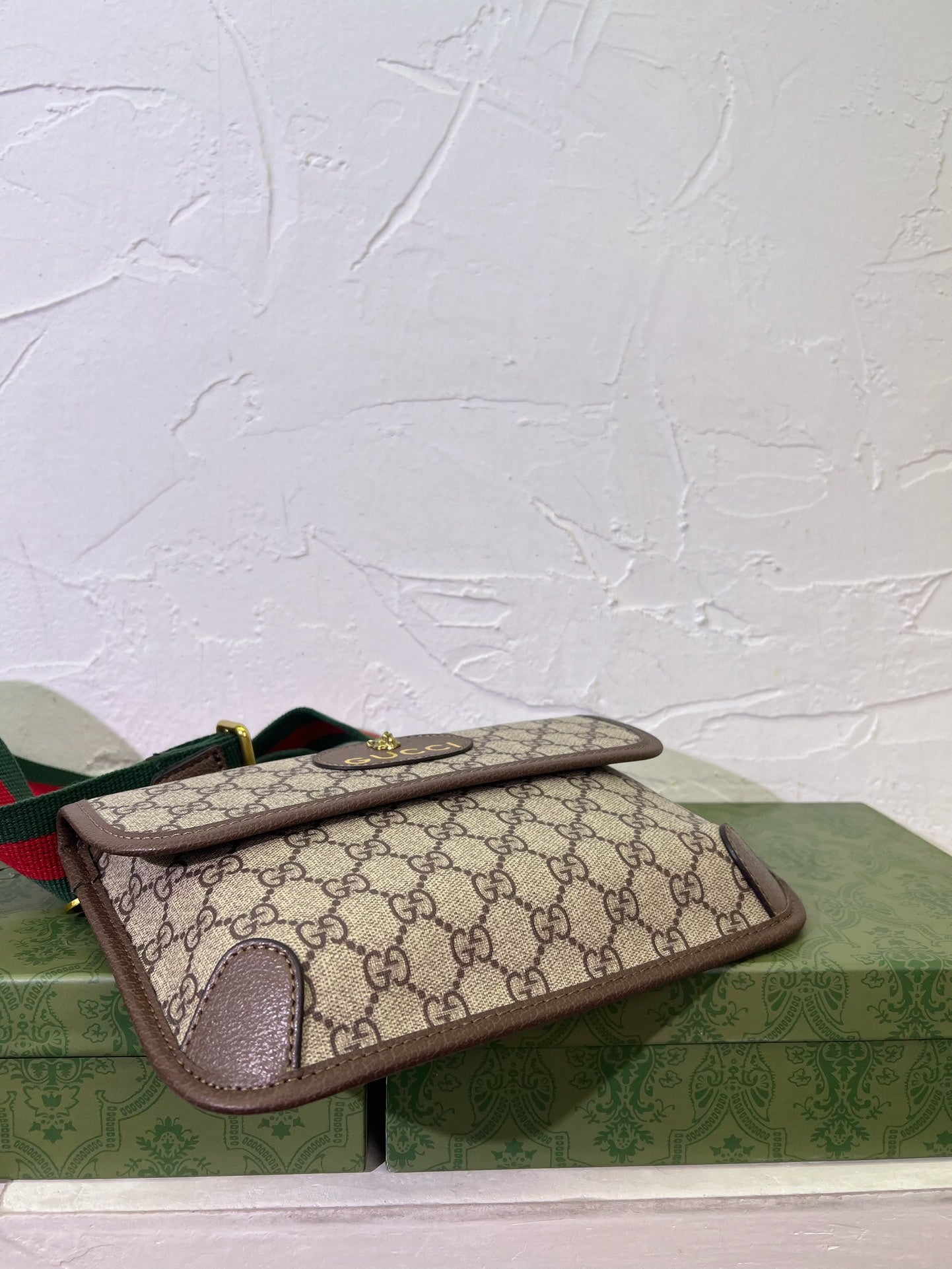 GUCCI BAG  443-2