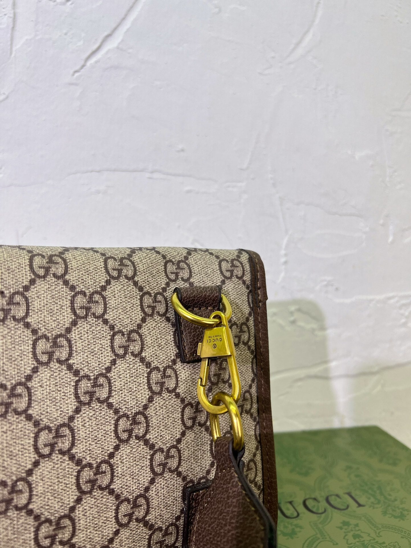 GUCCI BAG  443-2