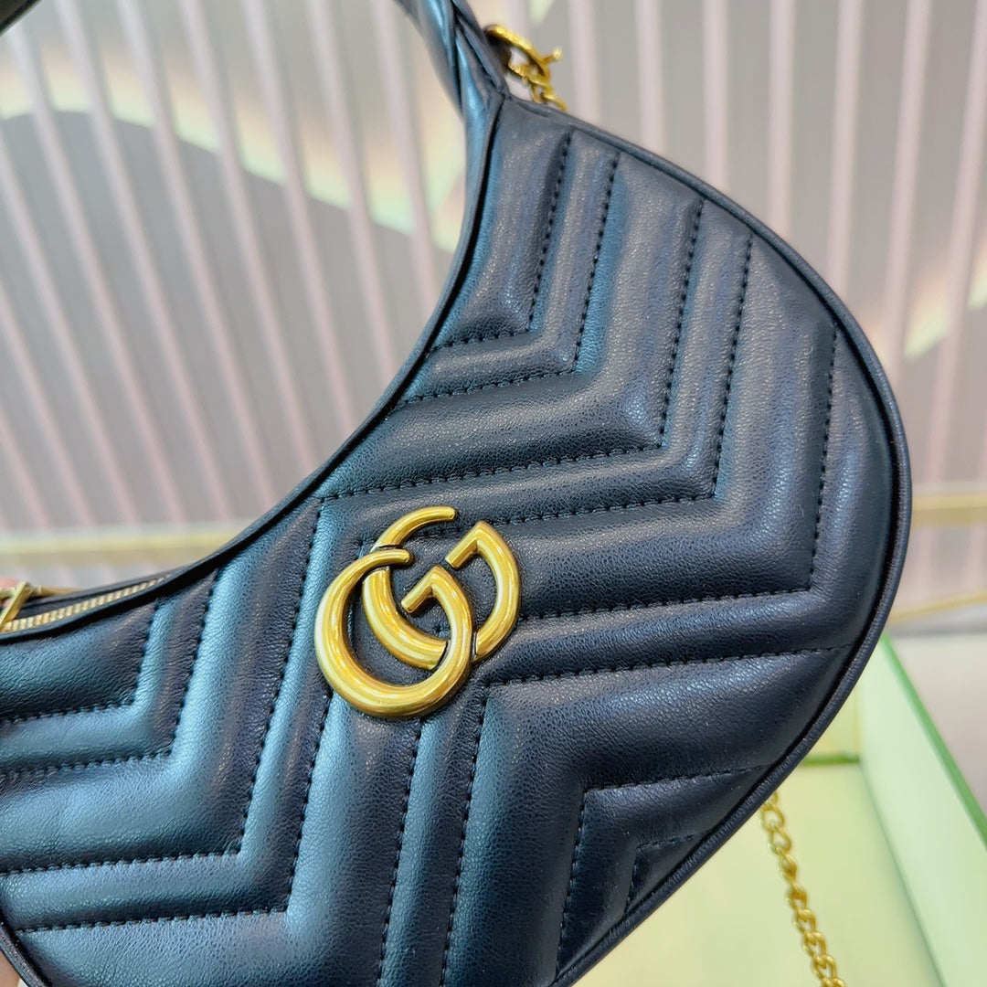 GUCCI BAG 446-2