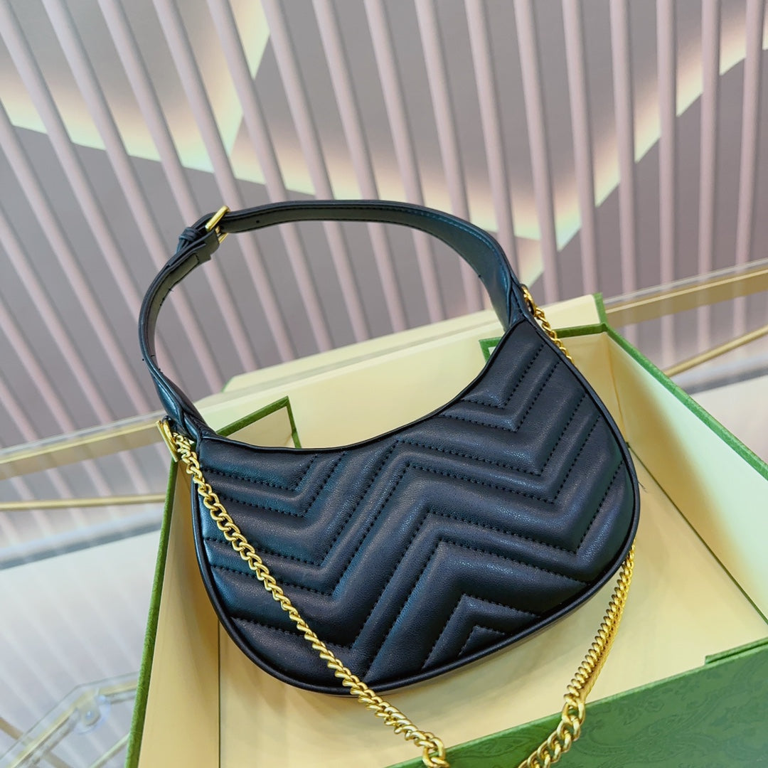 GUCCI BAG 446-2