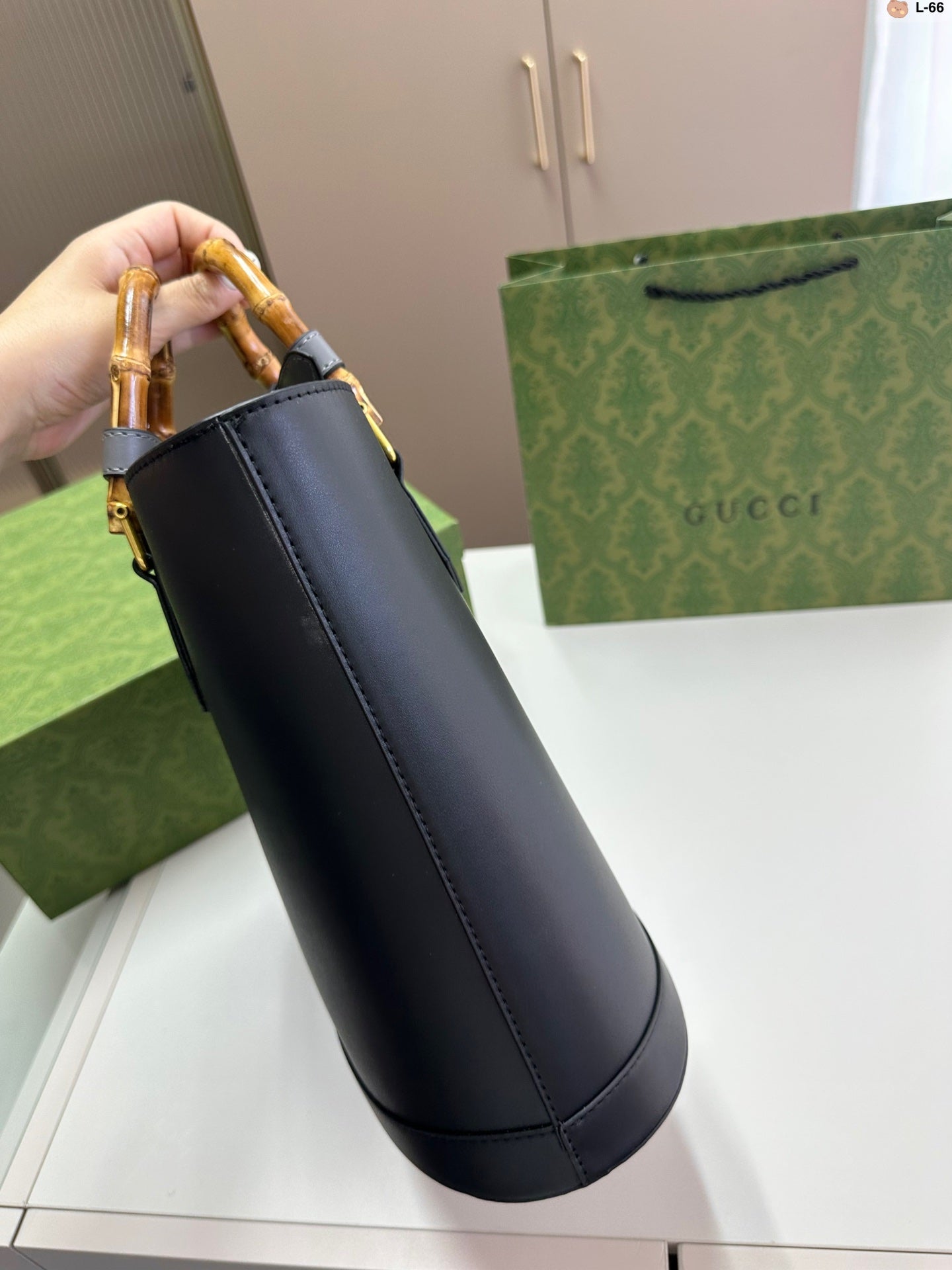 GUCCI BAG 432