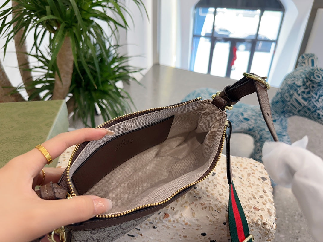 GUCCI BAG 449