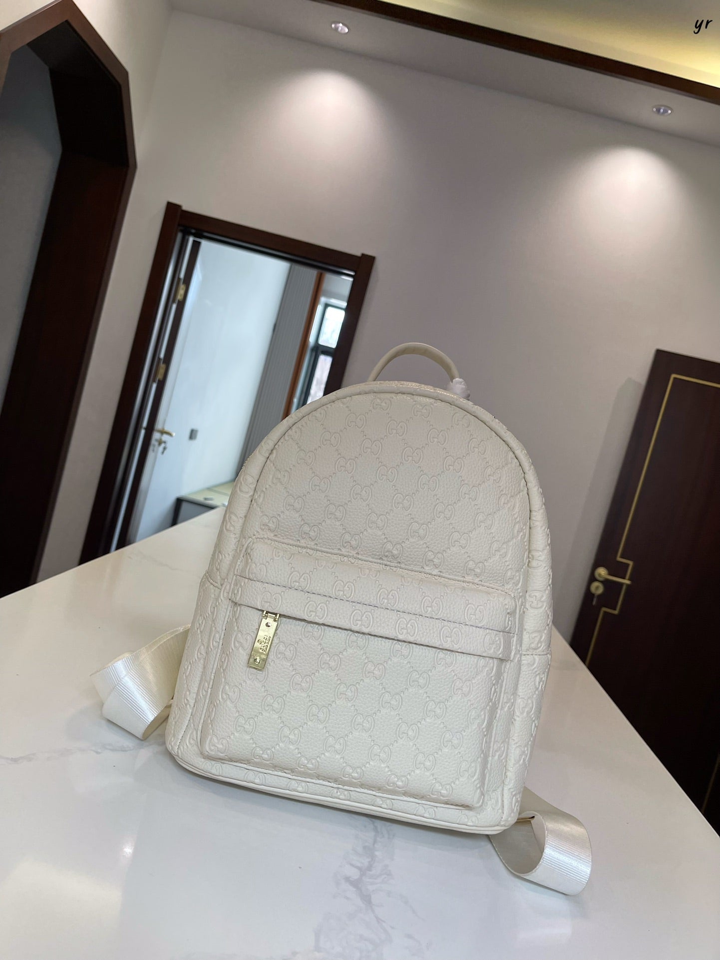 GUCCI BAG 451-2