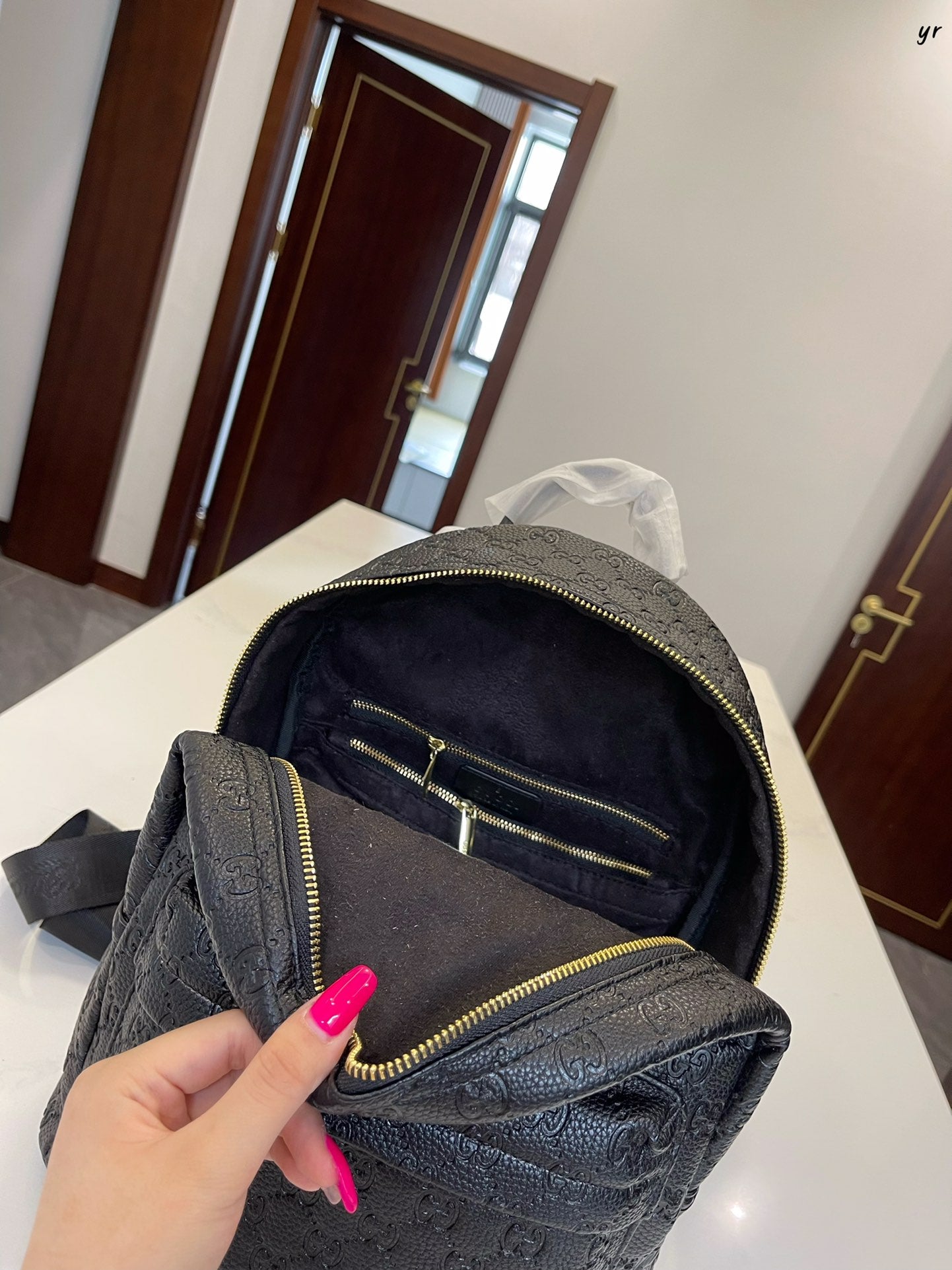GUCCI BAG 451-2