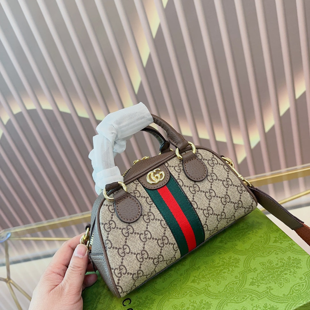 GUCCI BAG  452