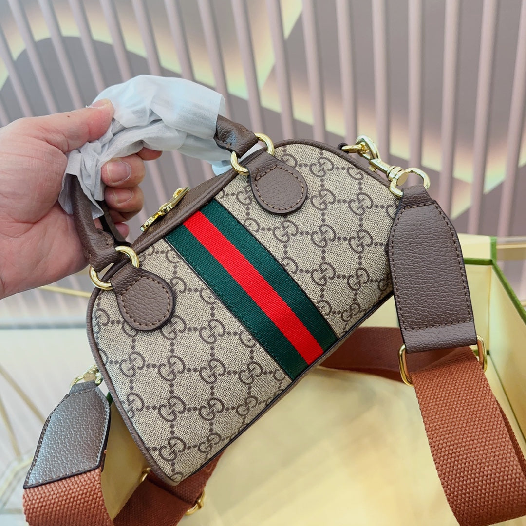 GUCCI BAG  452