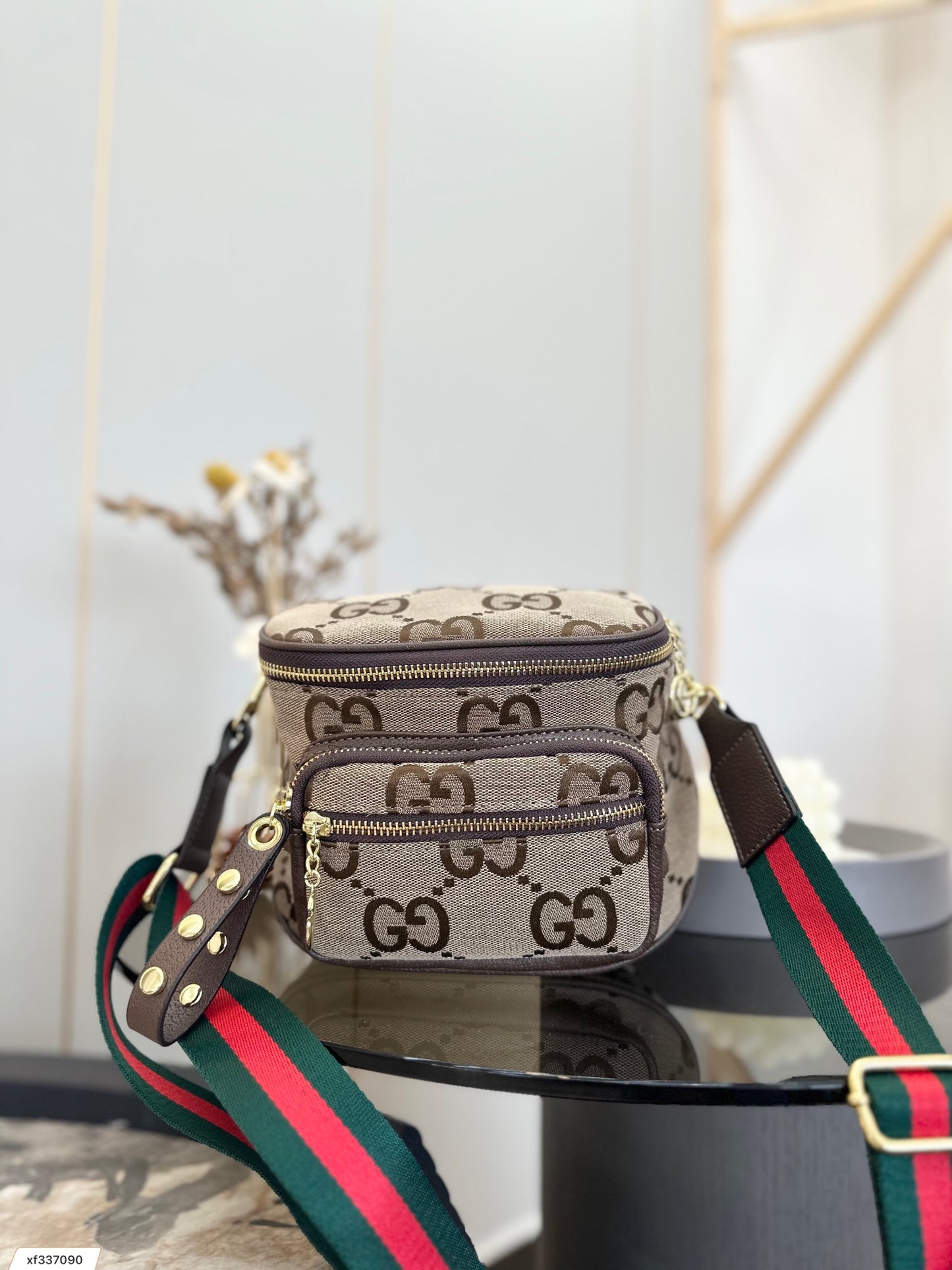 GUCCI BAG  466