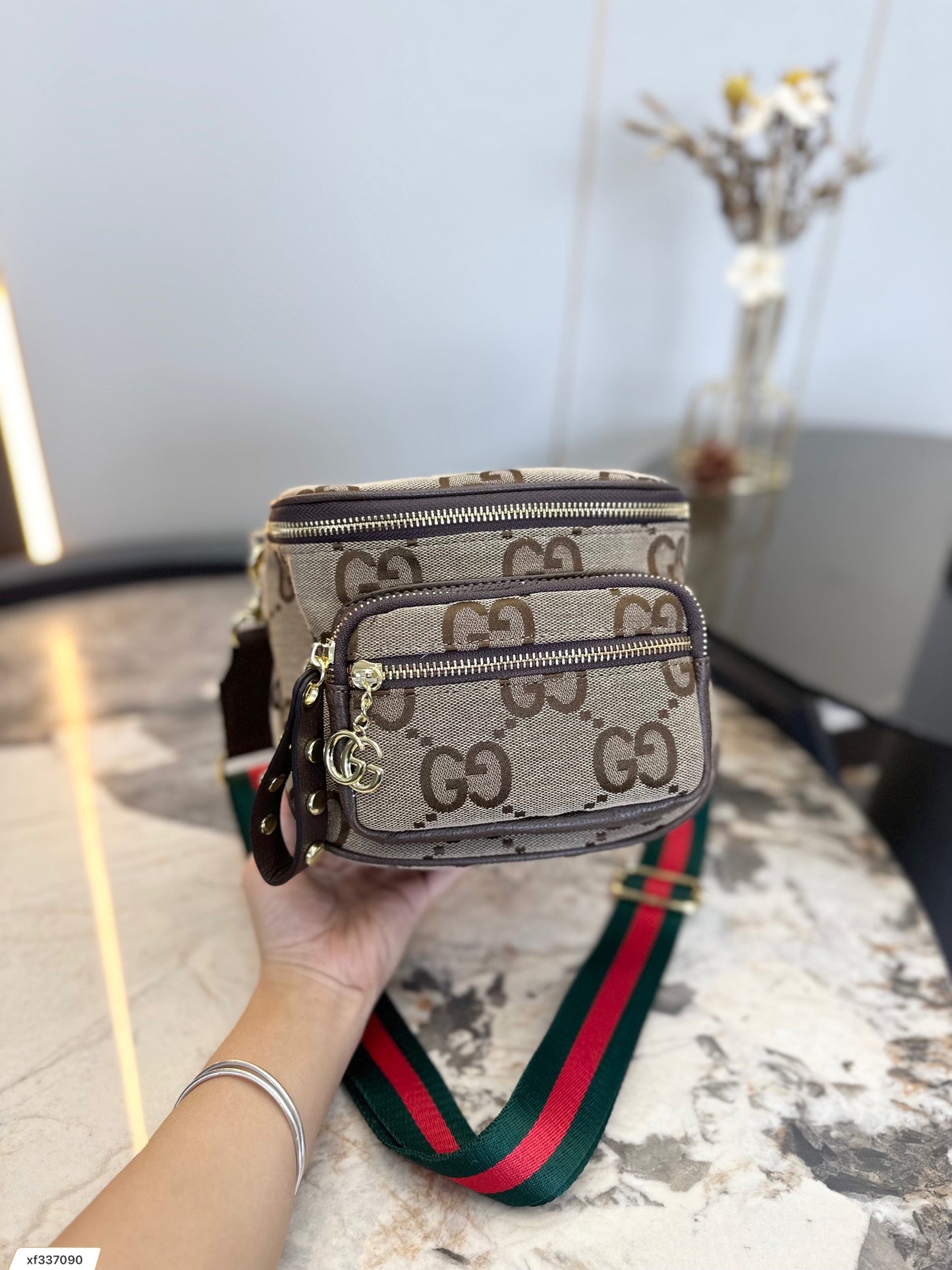 GUCCI BAG  466