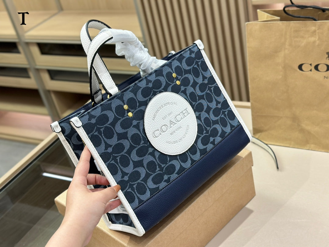 Co-BAG679