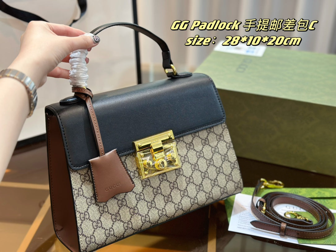 GUCCI BAG  468