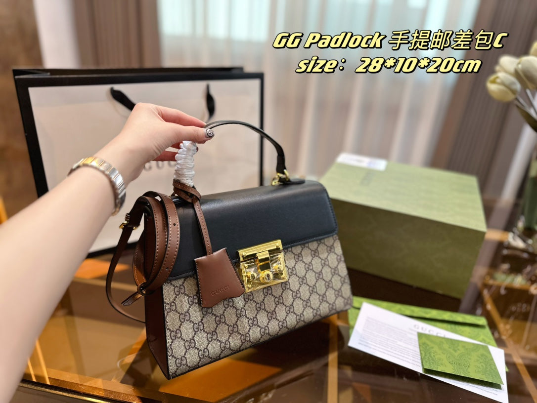 GUCCI BAG  468