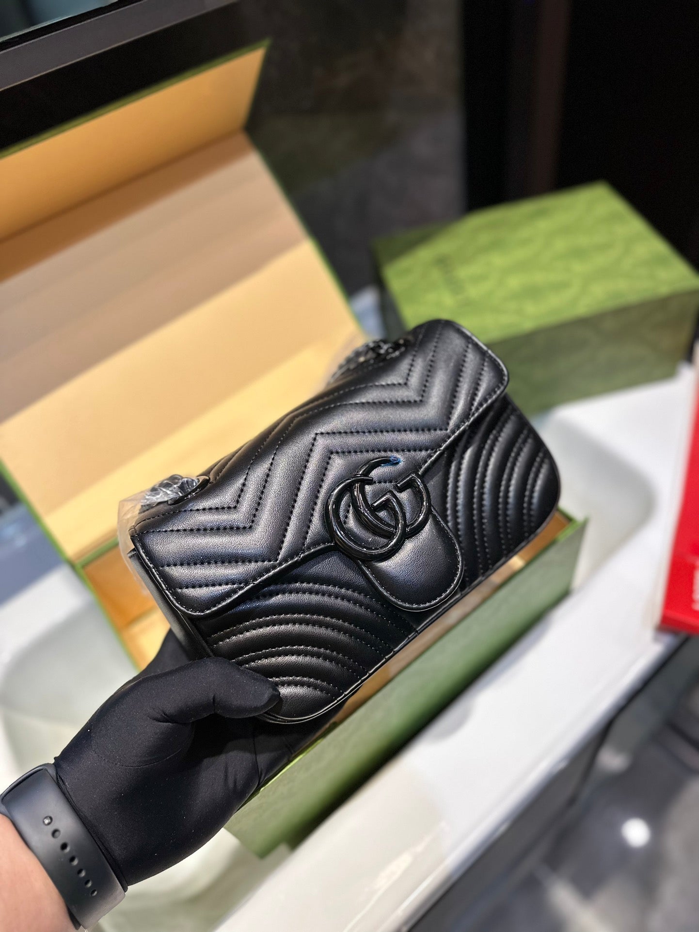GUCCI BAG 472-1