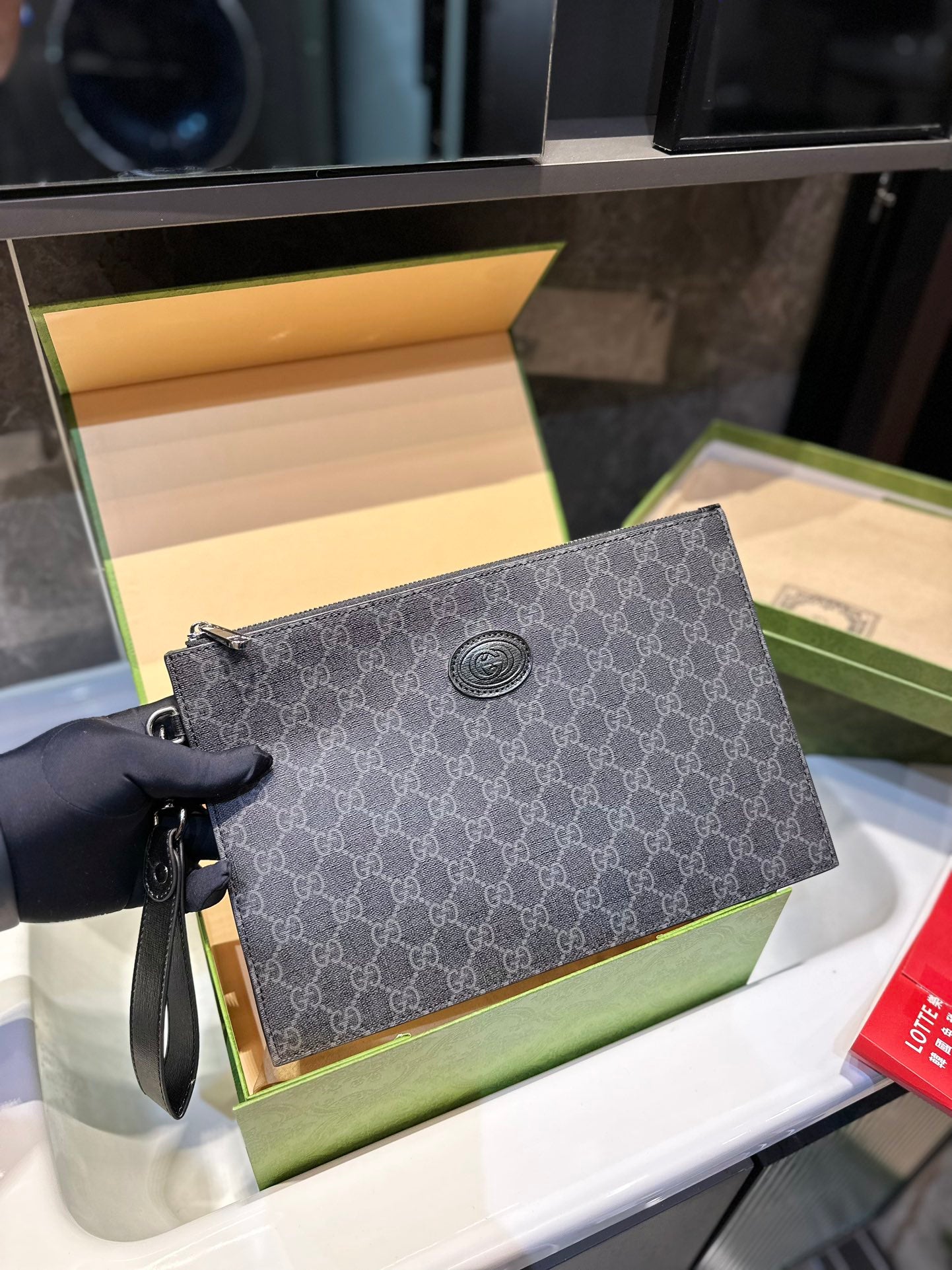 GUCCI BAG 476