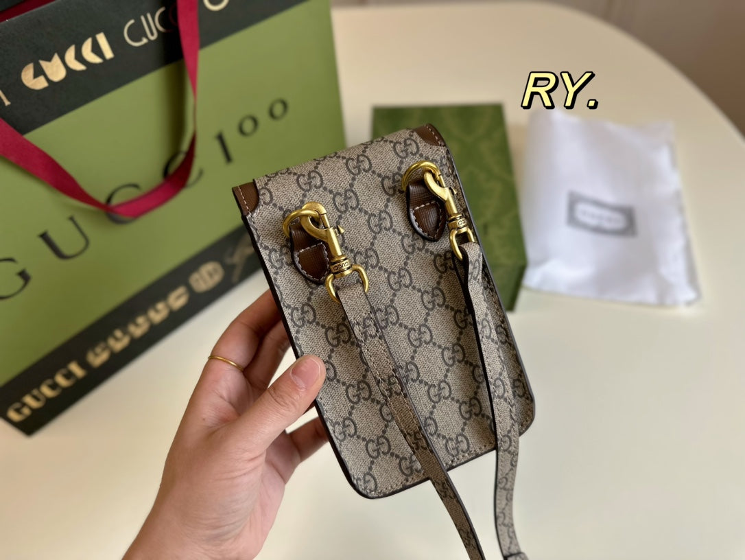 GUCCI BAG 479
