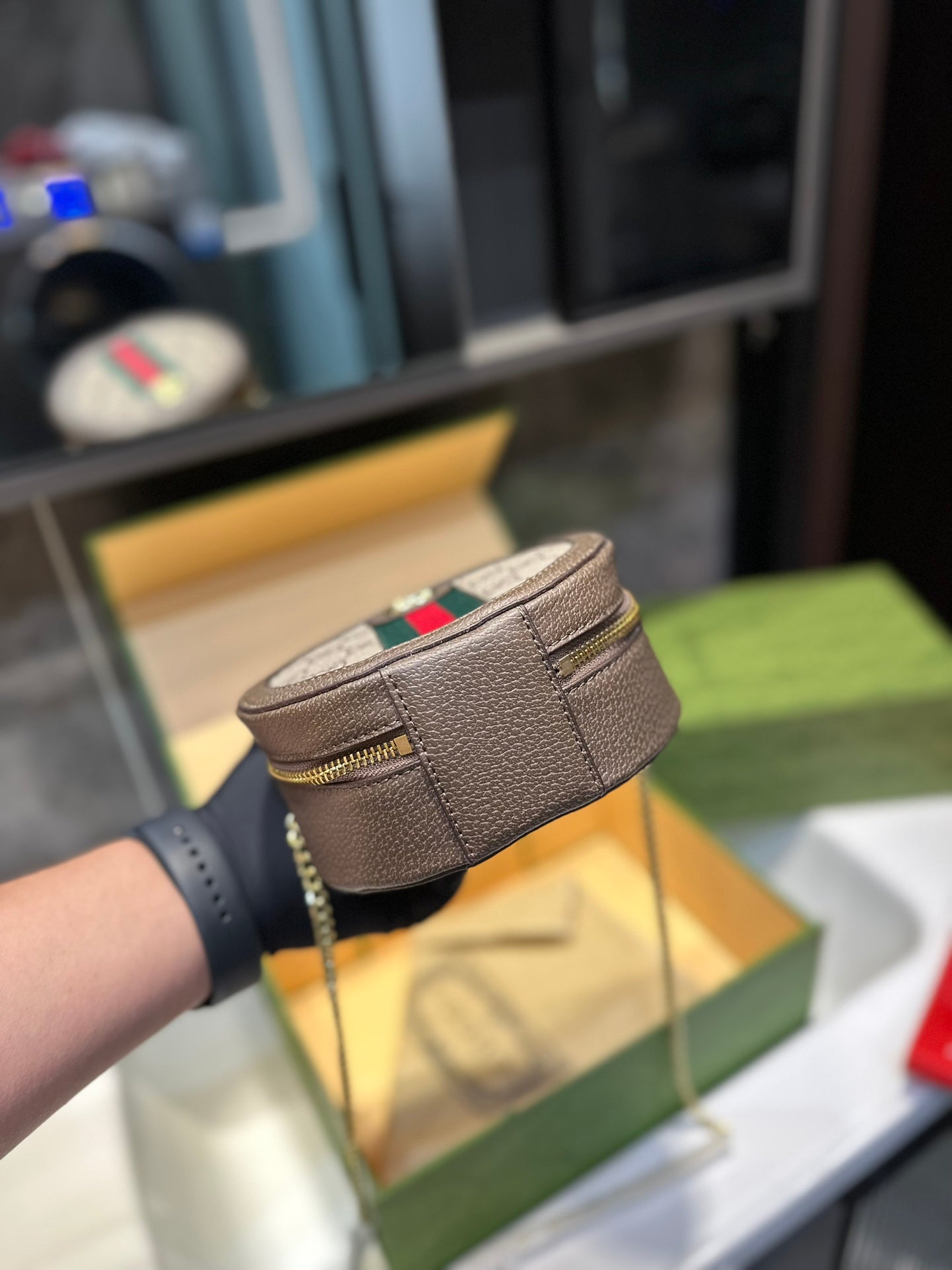 GUCCI BAG 483