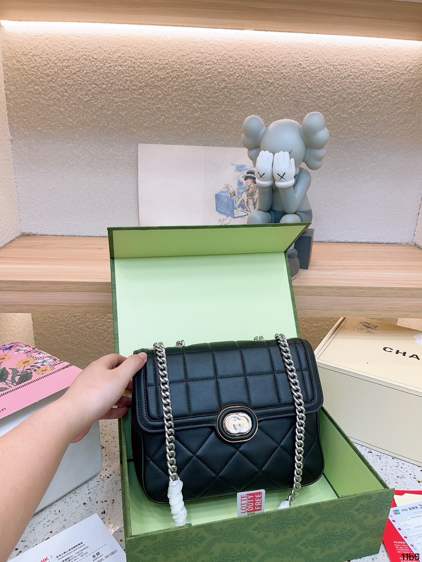 GUCCI BAG 493-1