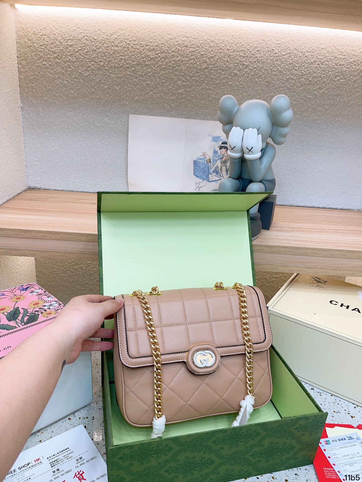 GUCCI BAG 493-1