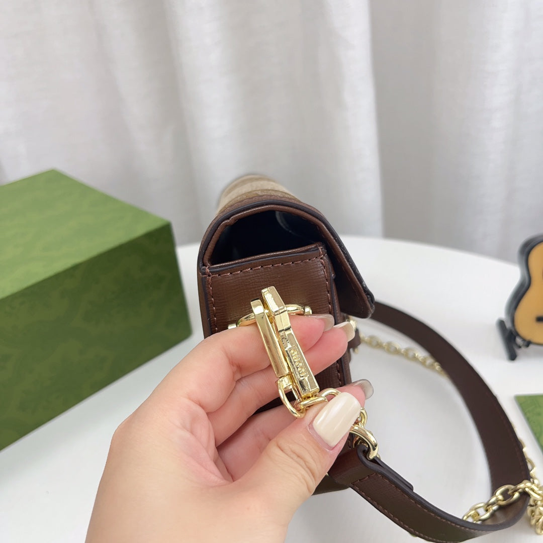 GUCCI BAG 496