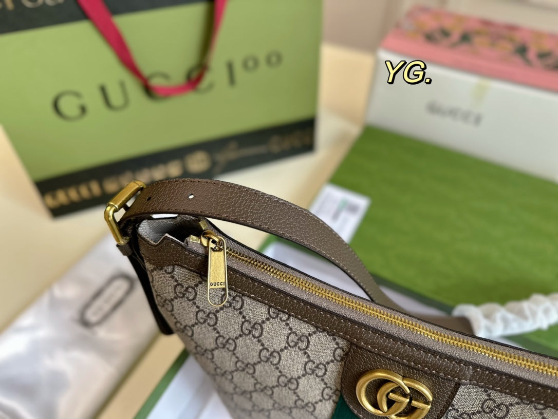GUCCI BAG 498