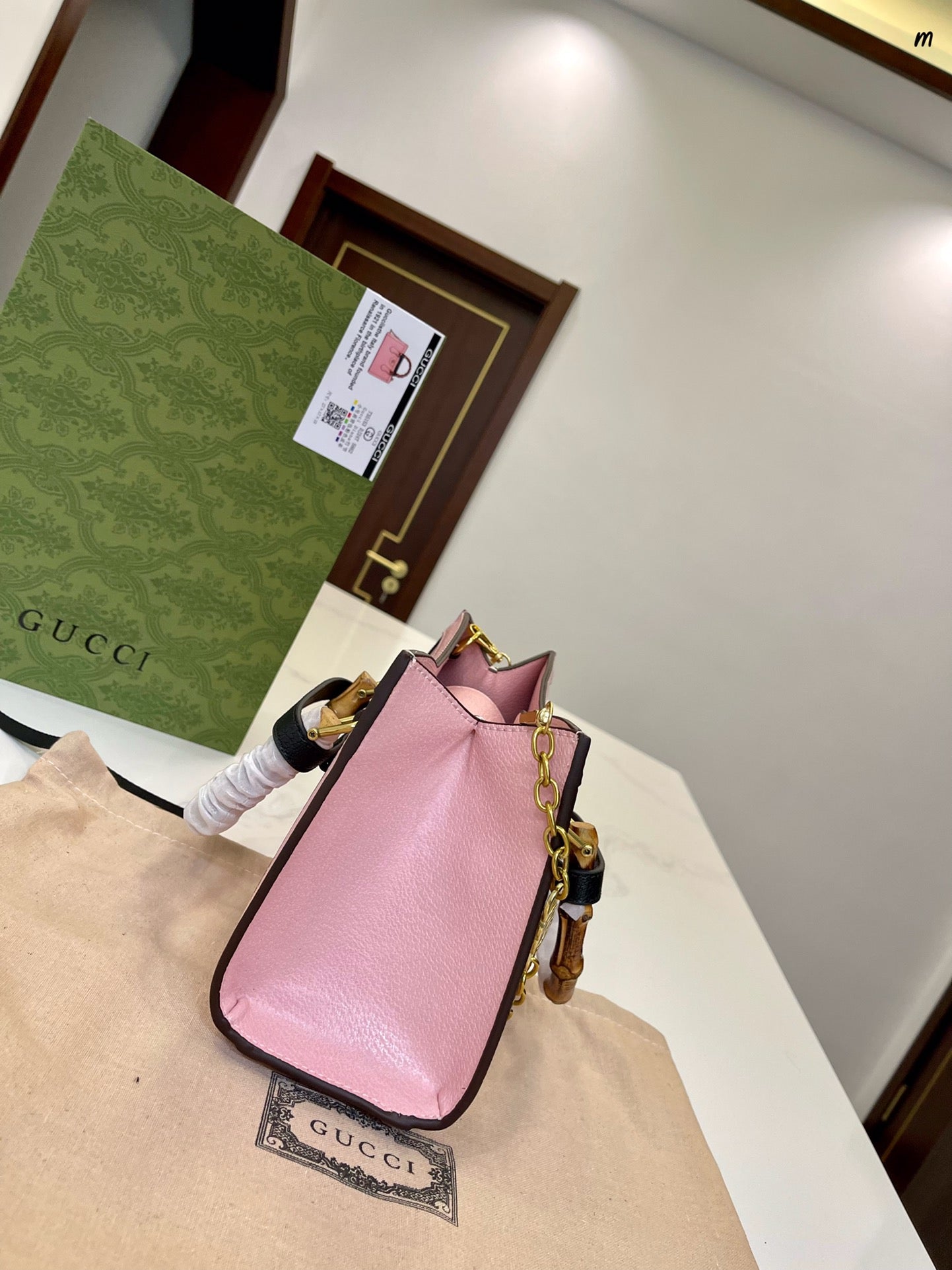 GUCCI BAG 504-3