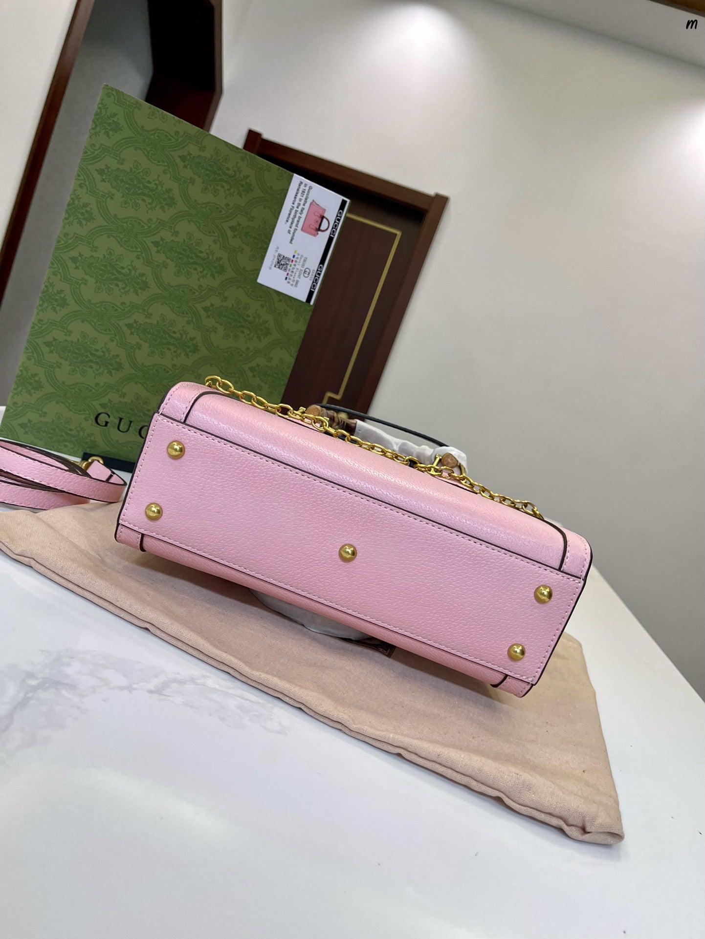 GUCCI BAG 504-3