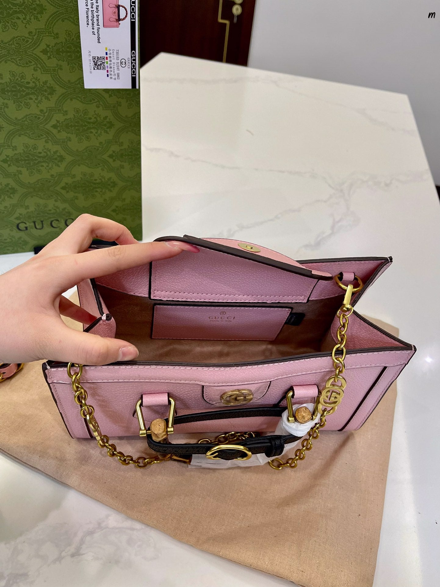 GUCCI BAG 504-3