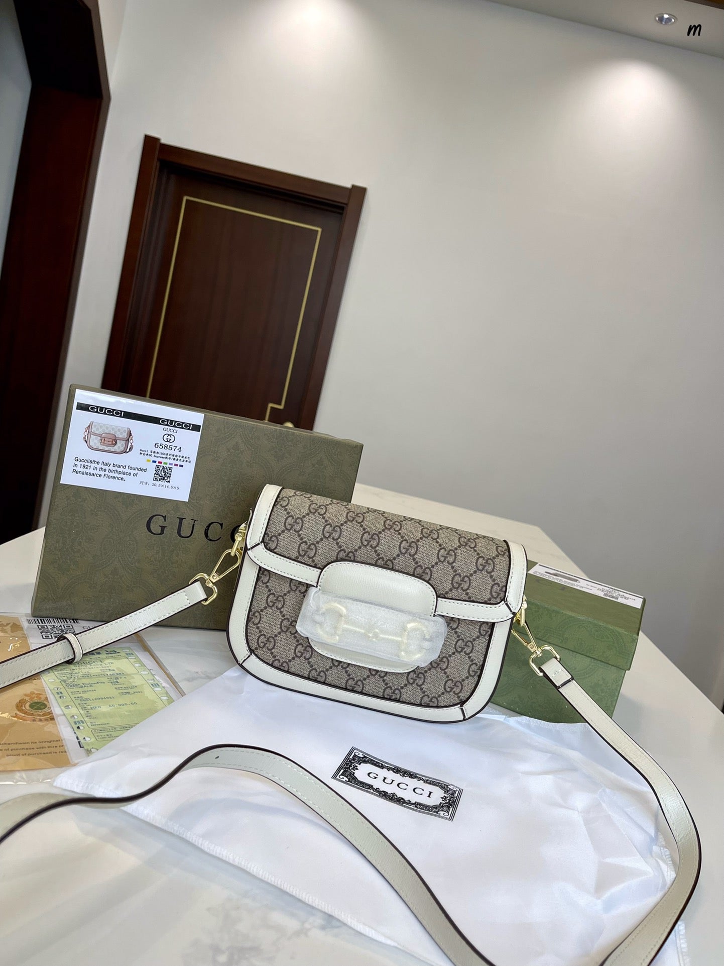 GUCCI BAG 505-1