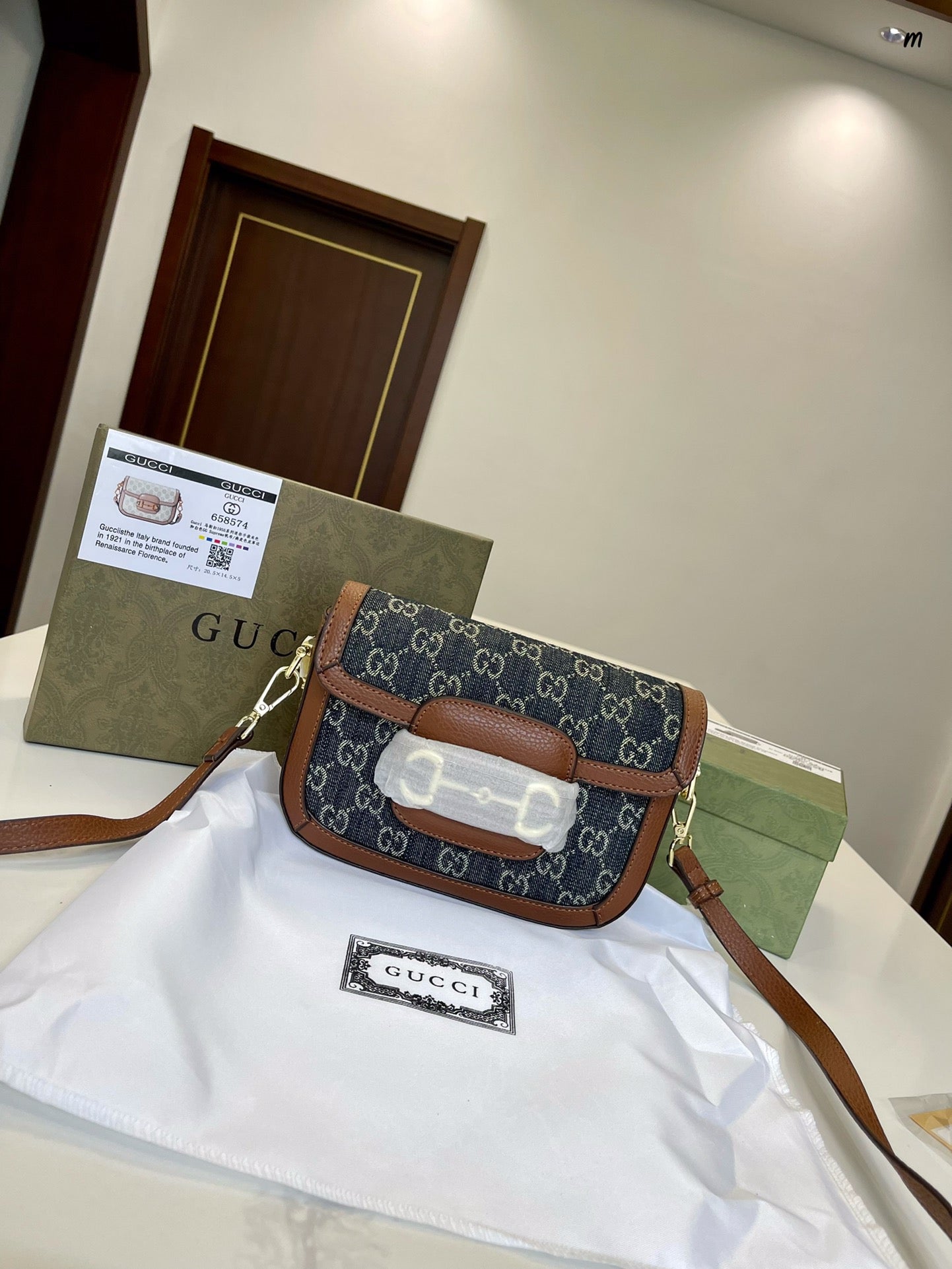 GUCCI BAG 505-1