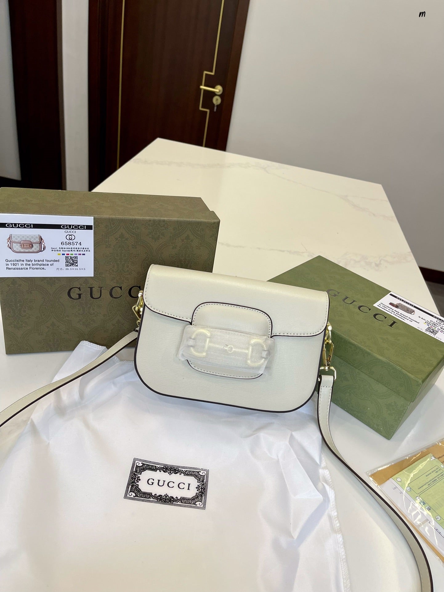GUCCI BAG 505-1