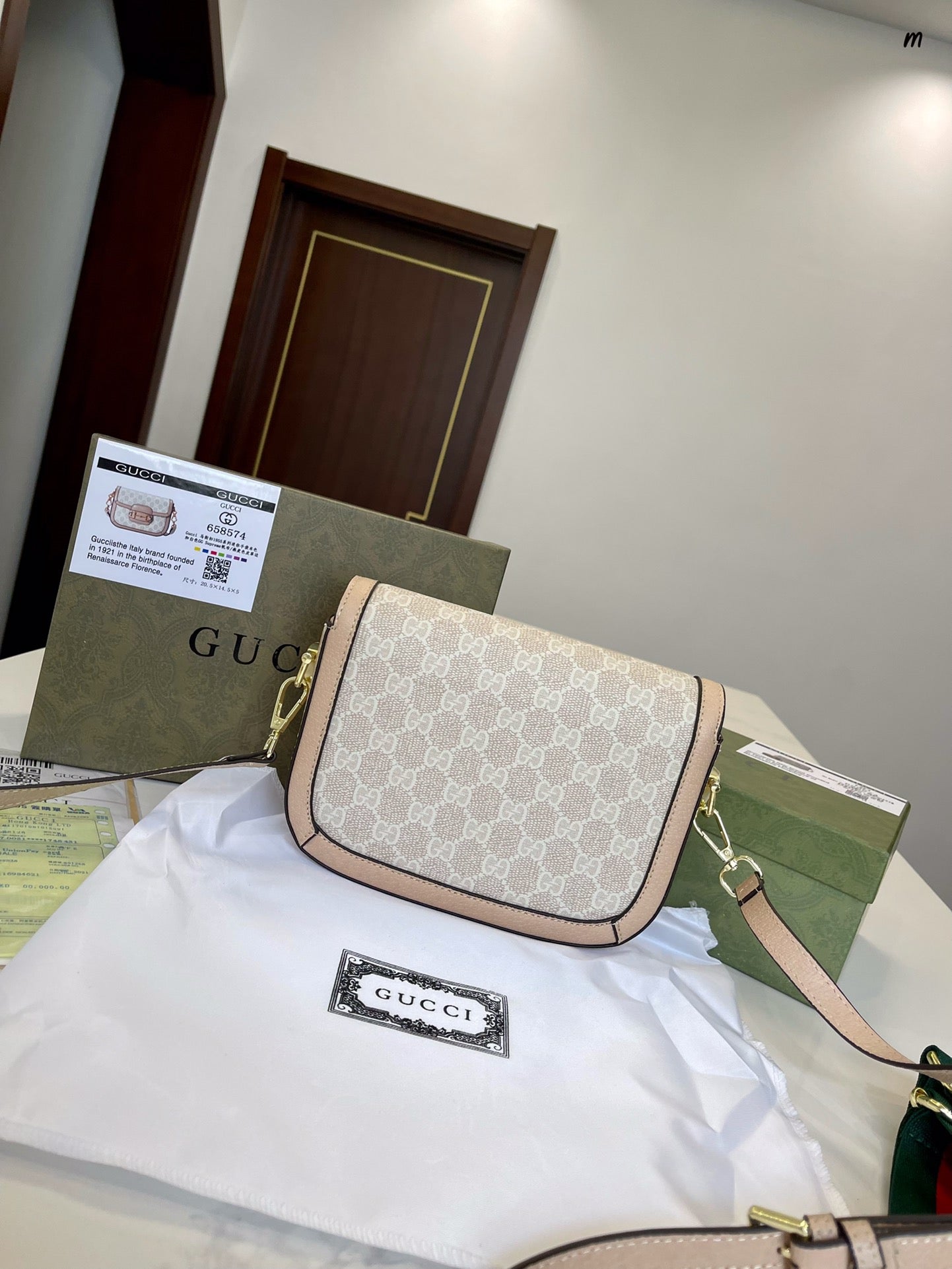 GUCCI BAG  505-2