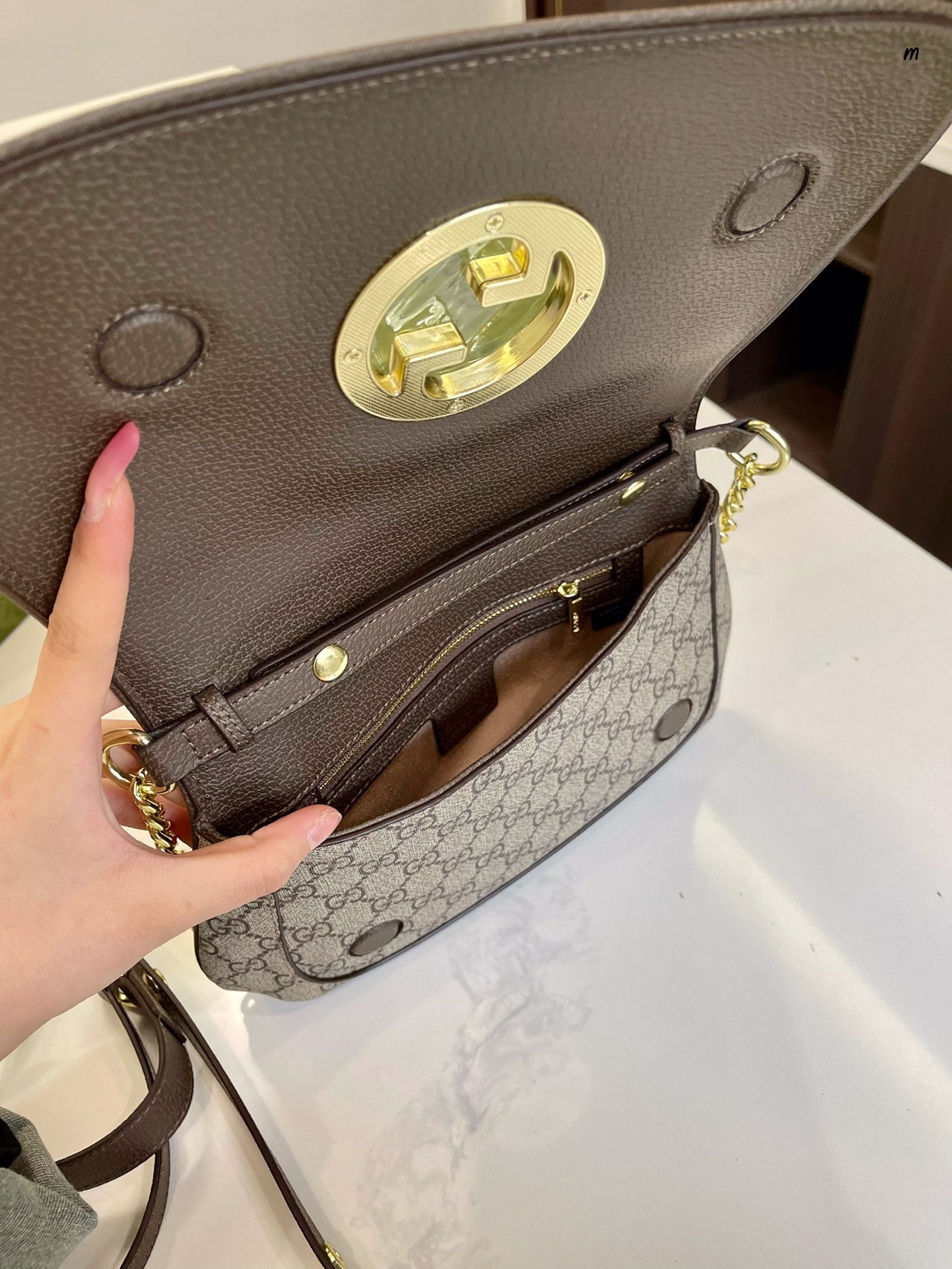 GUCCI BAG 503-2
