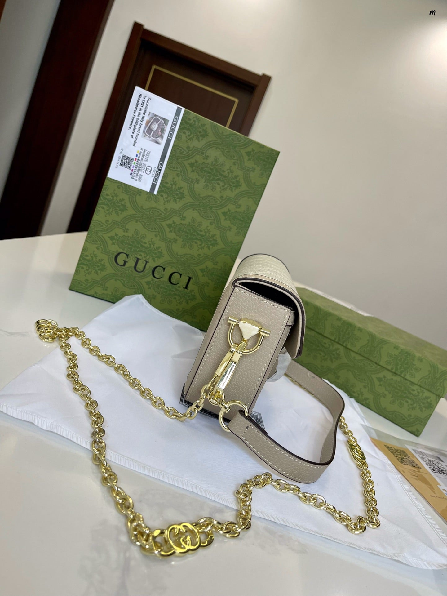 GUCCI BAG  510