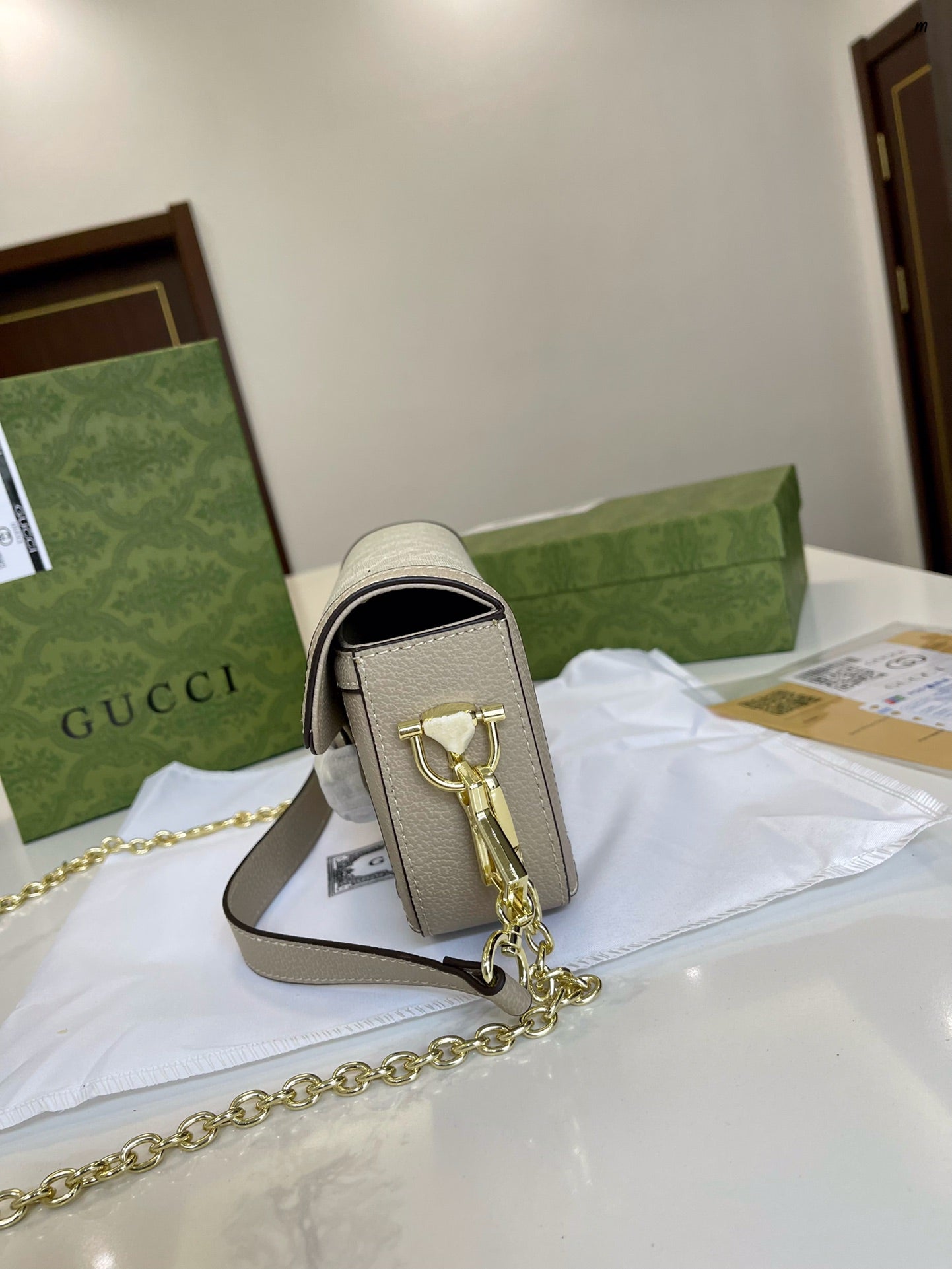 GUCCI BAG  510