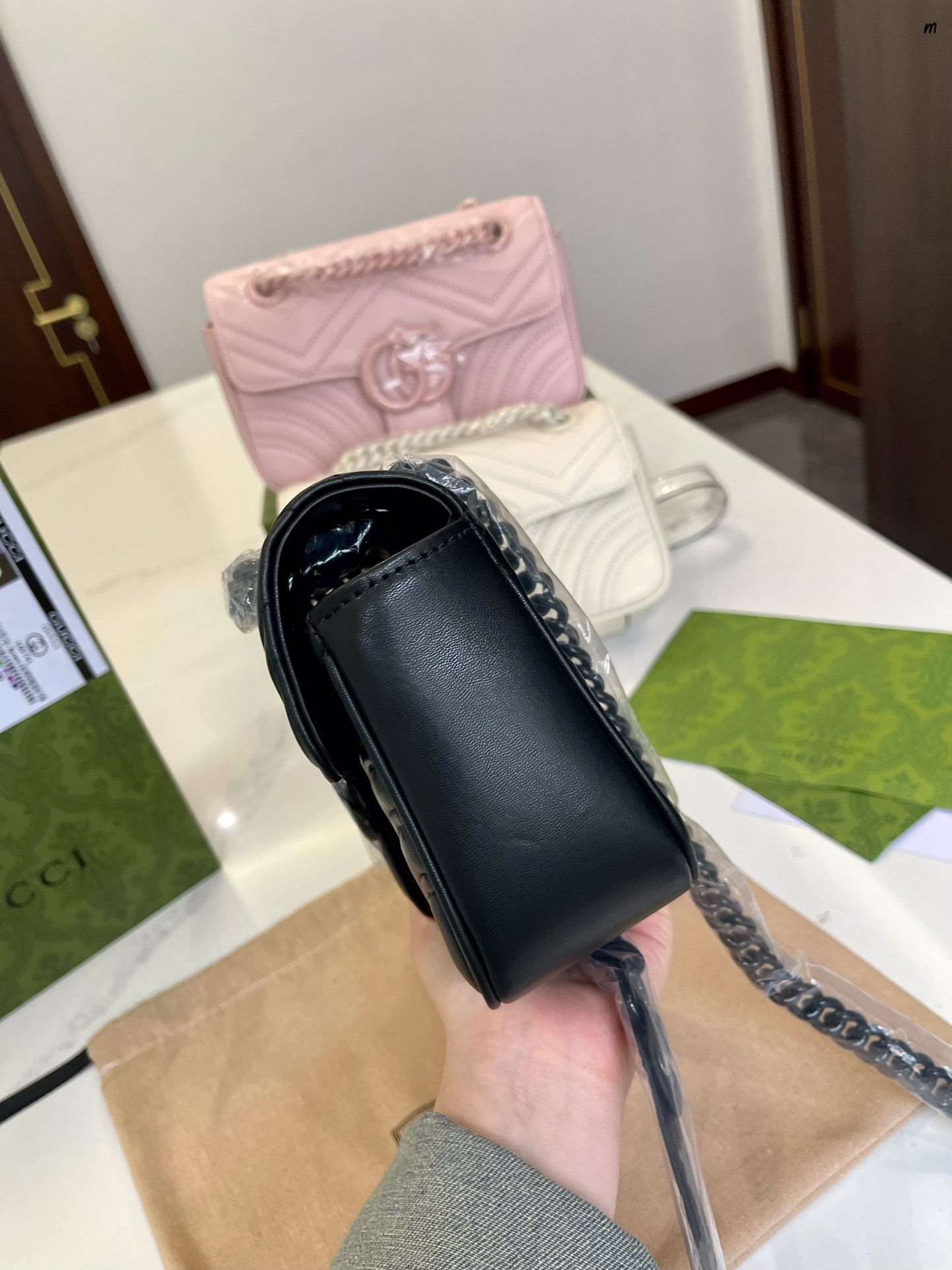 GUCCI BAG  511