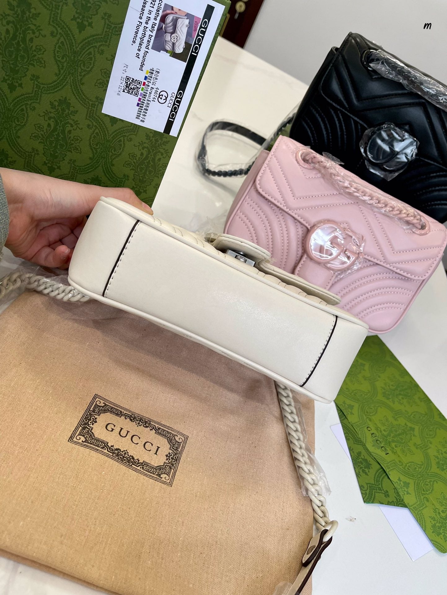 GUCCI BAG  511