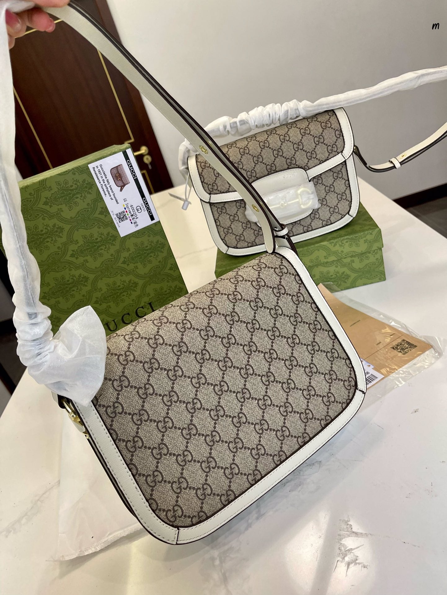 GUCCI BAG 512-3