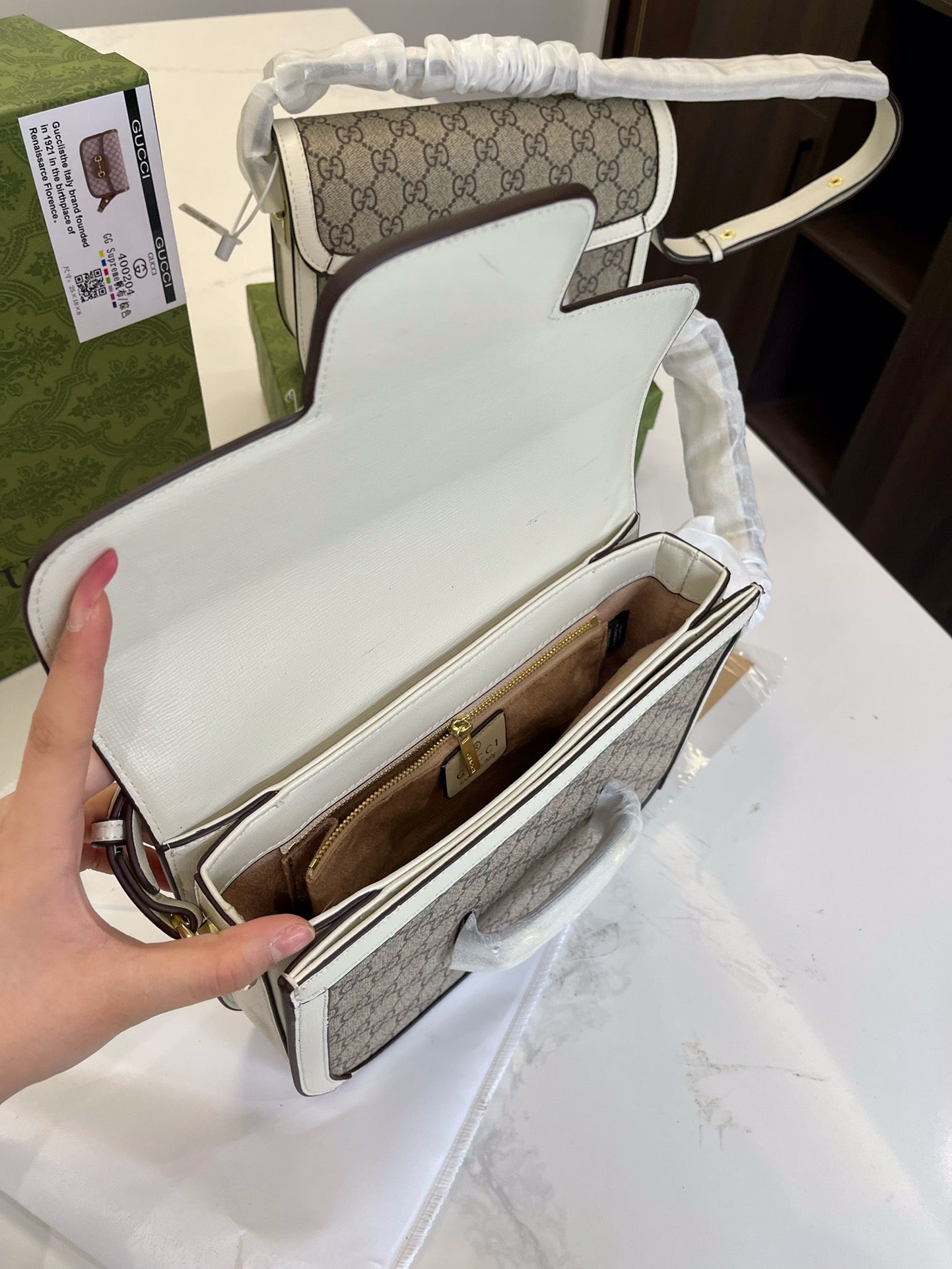 GUCCI BAG 512-4