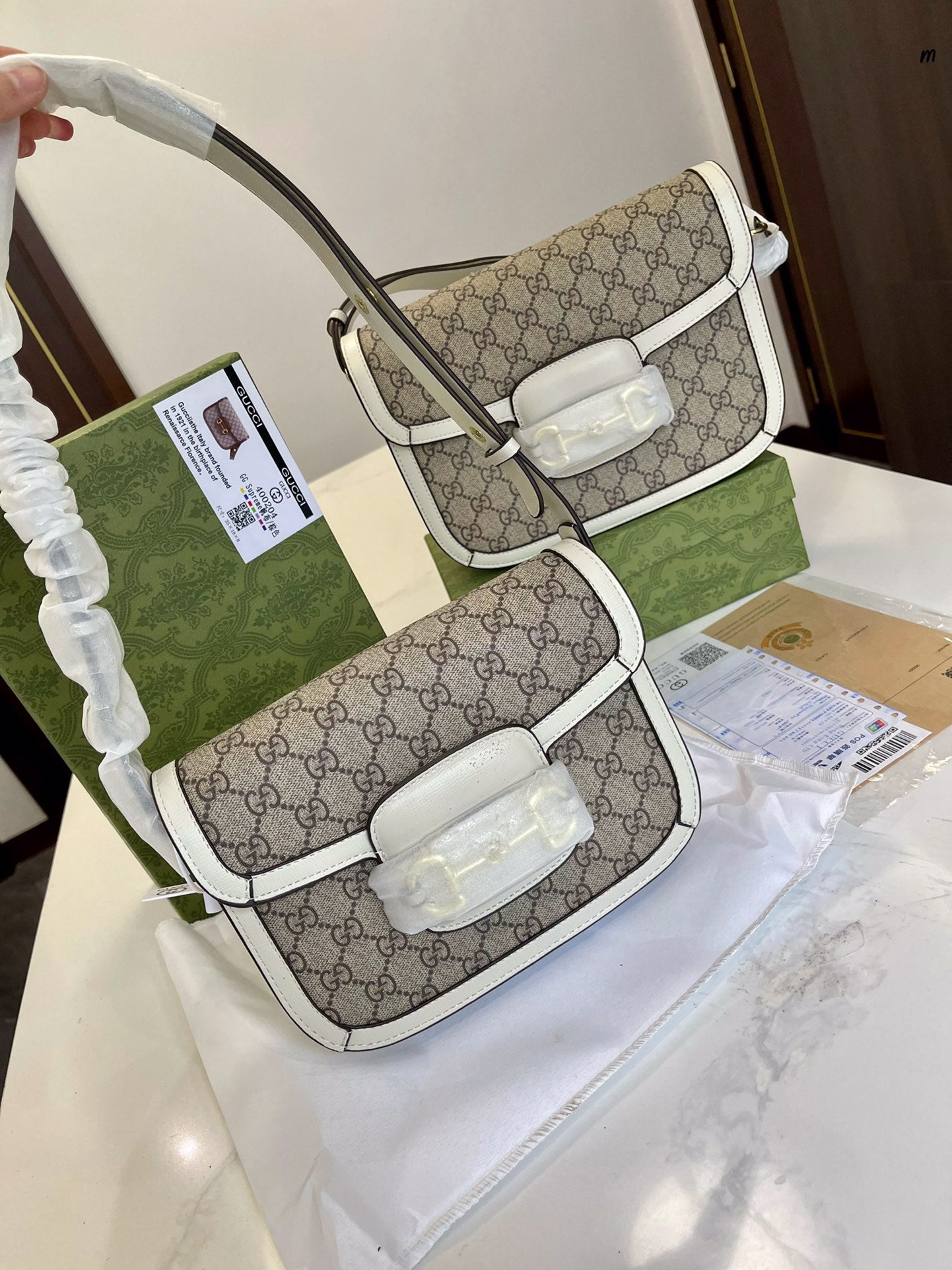 GUCCI BAG 512-3