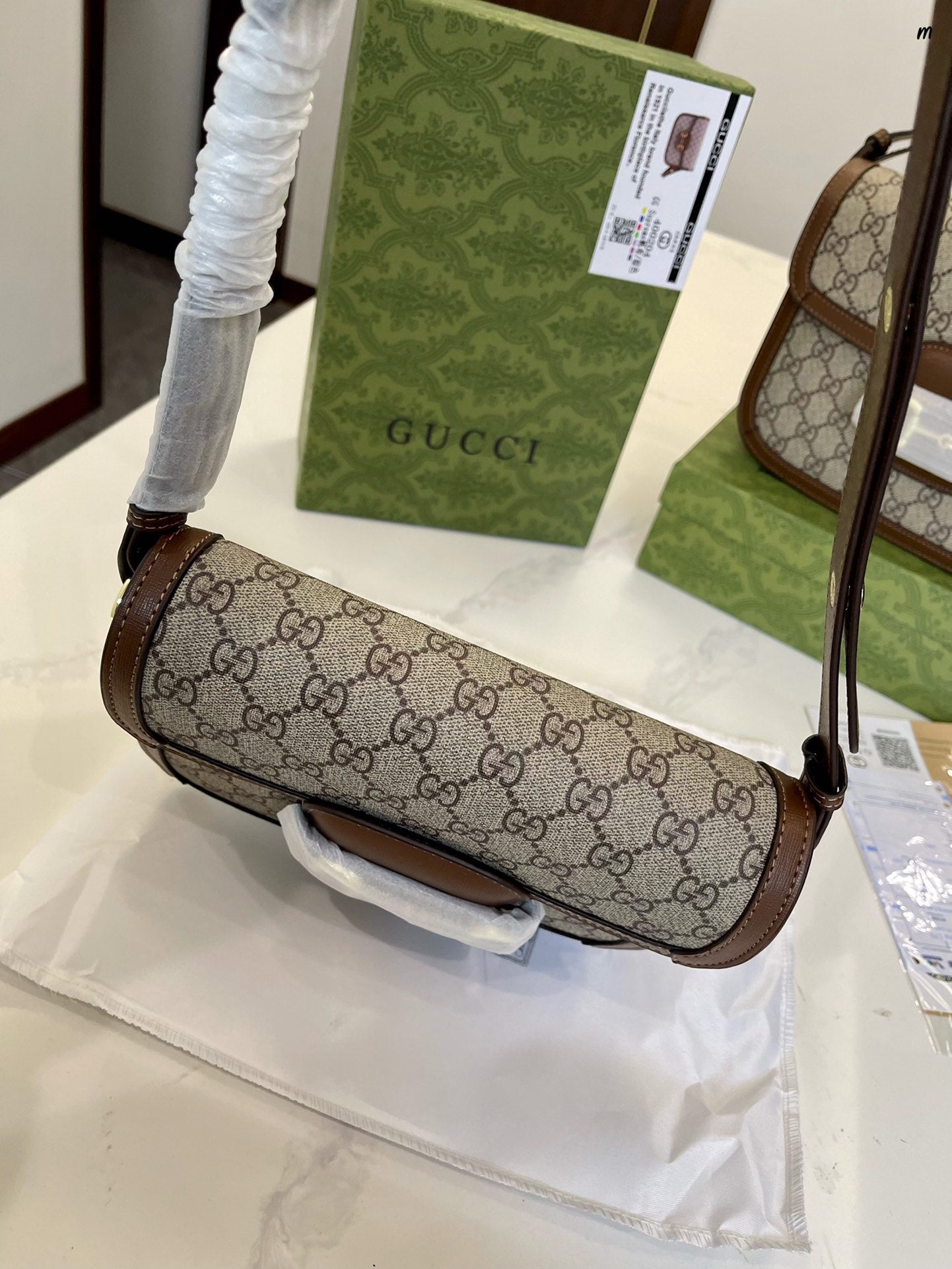 GUCCI BAG 512-3
