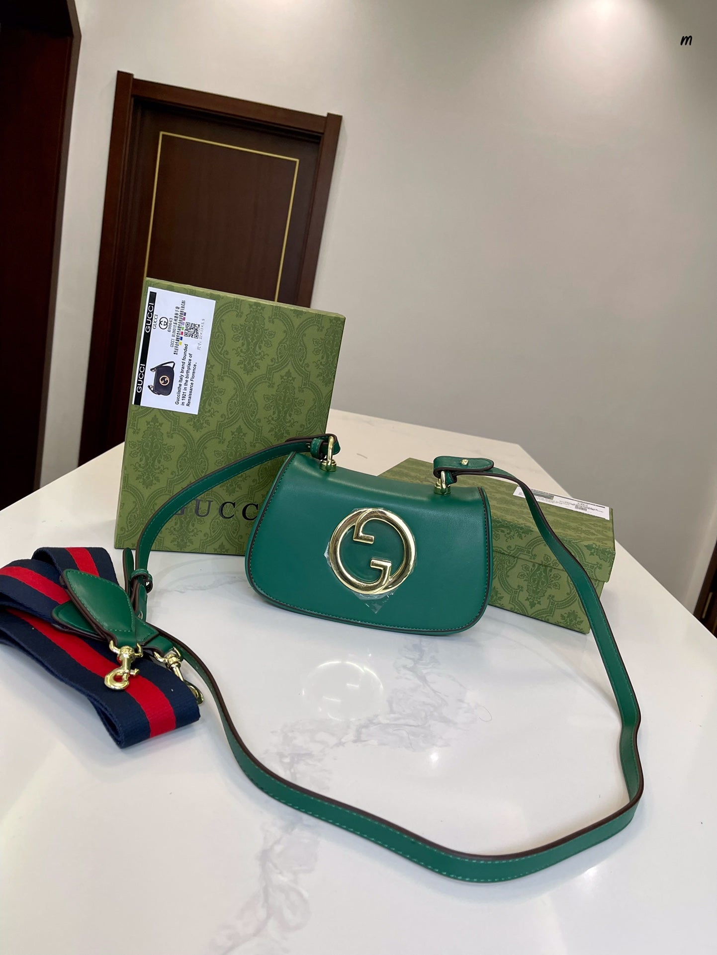GUCCI BAG  513-1