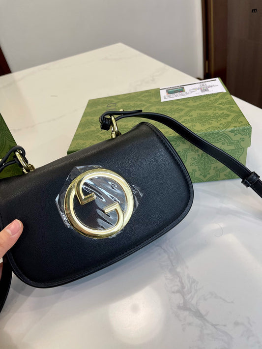 GUCCI BAG 513-2