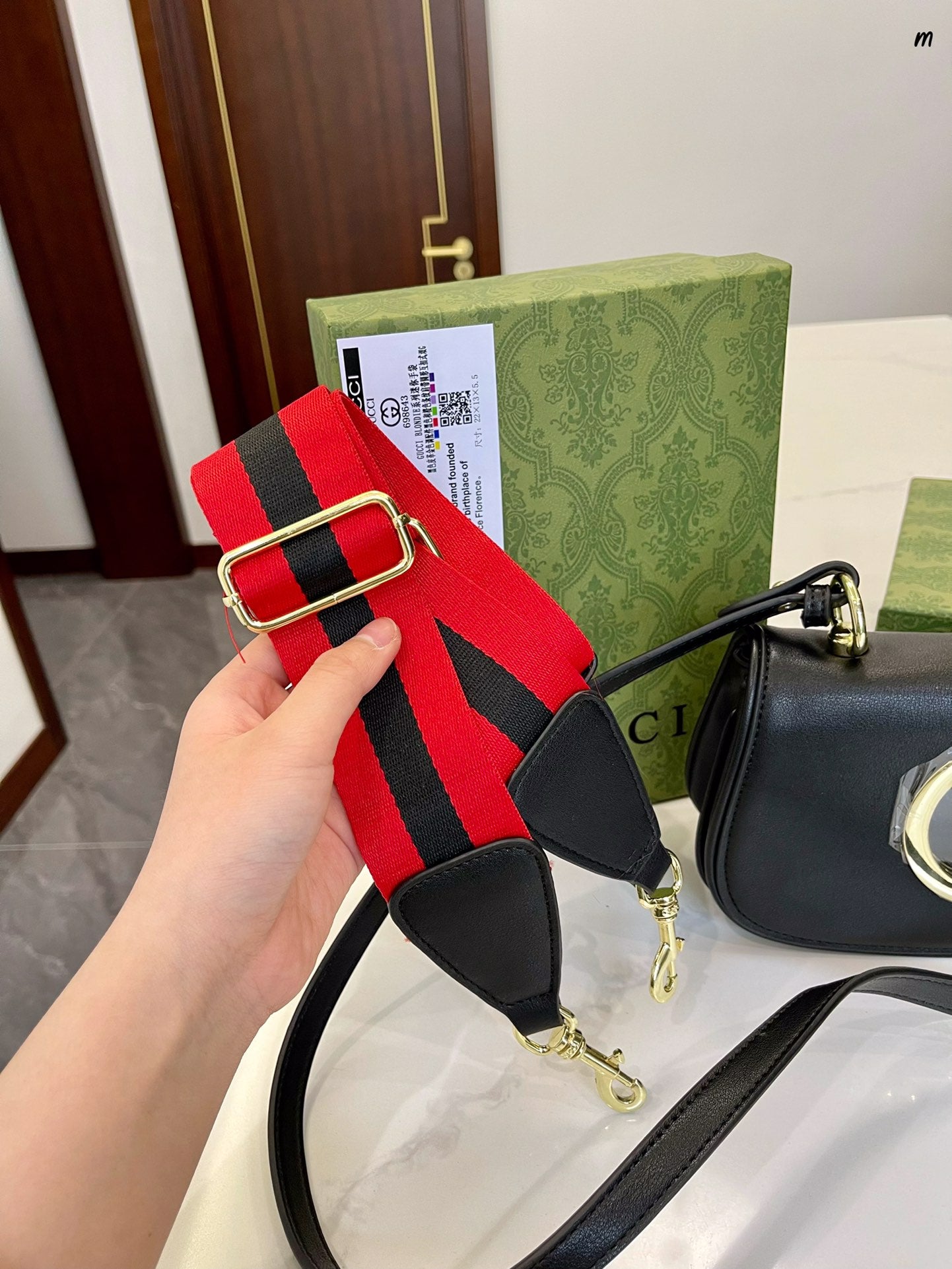 GUCCI BAG 513-2