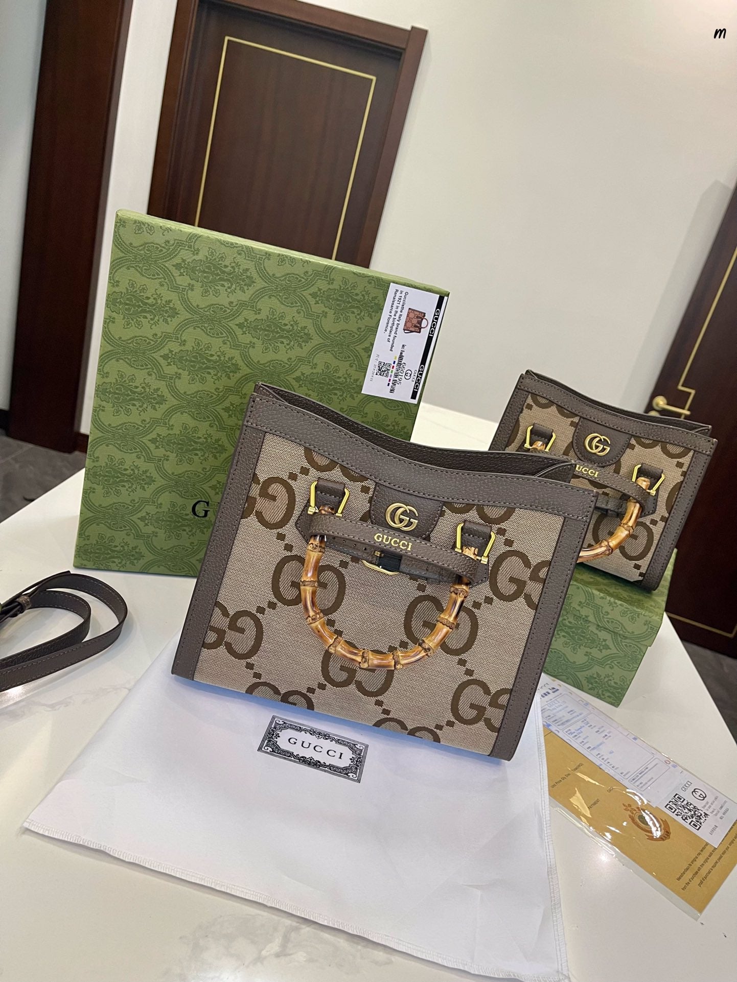 GUCCI BAG 515-1