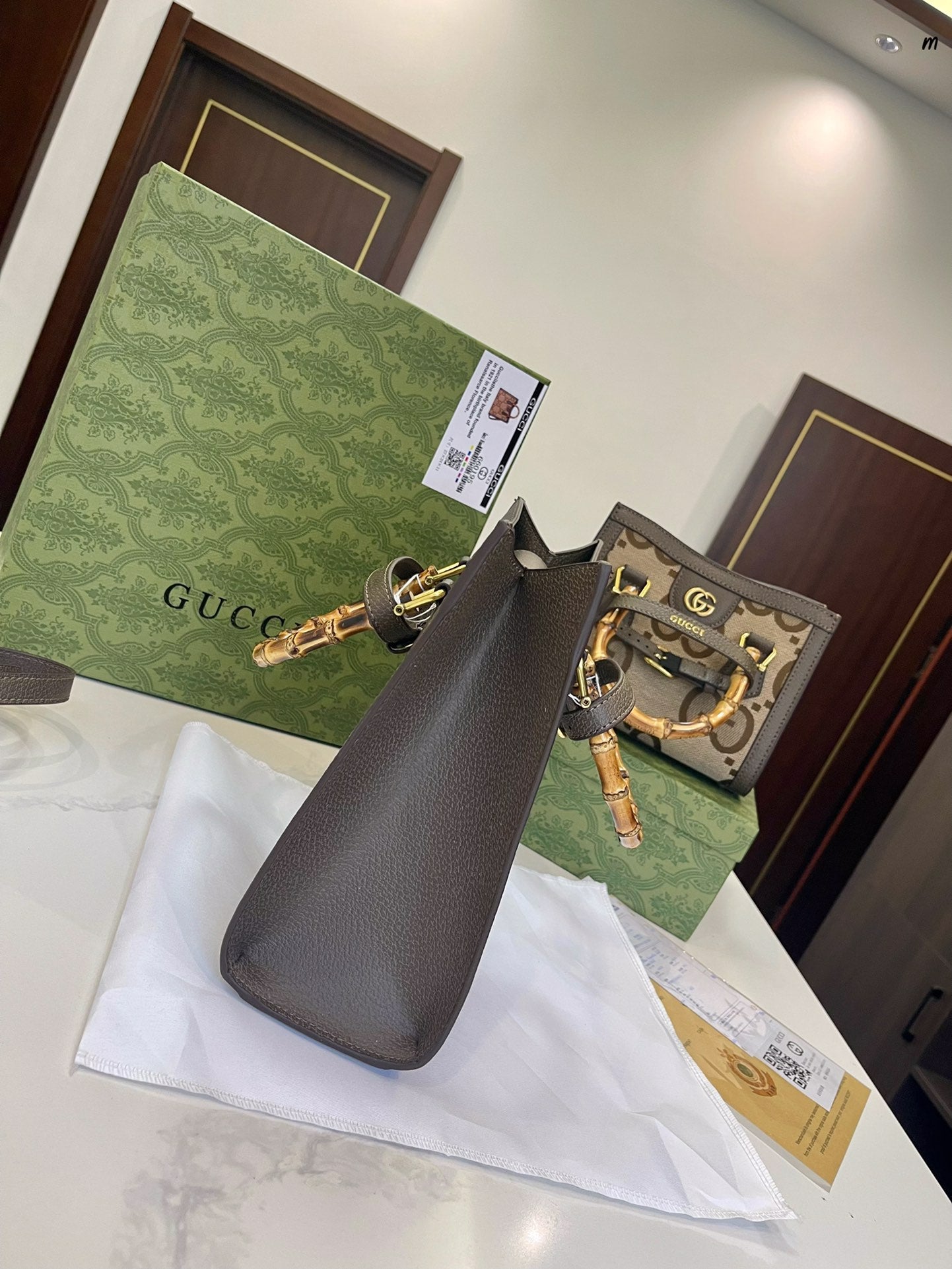 GUCCI BAG 515-1