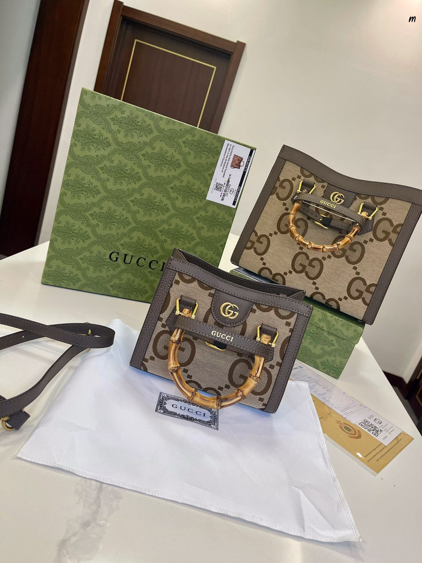 GUCCI BAG 515-2