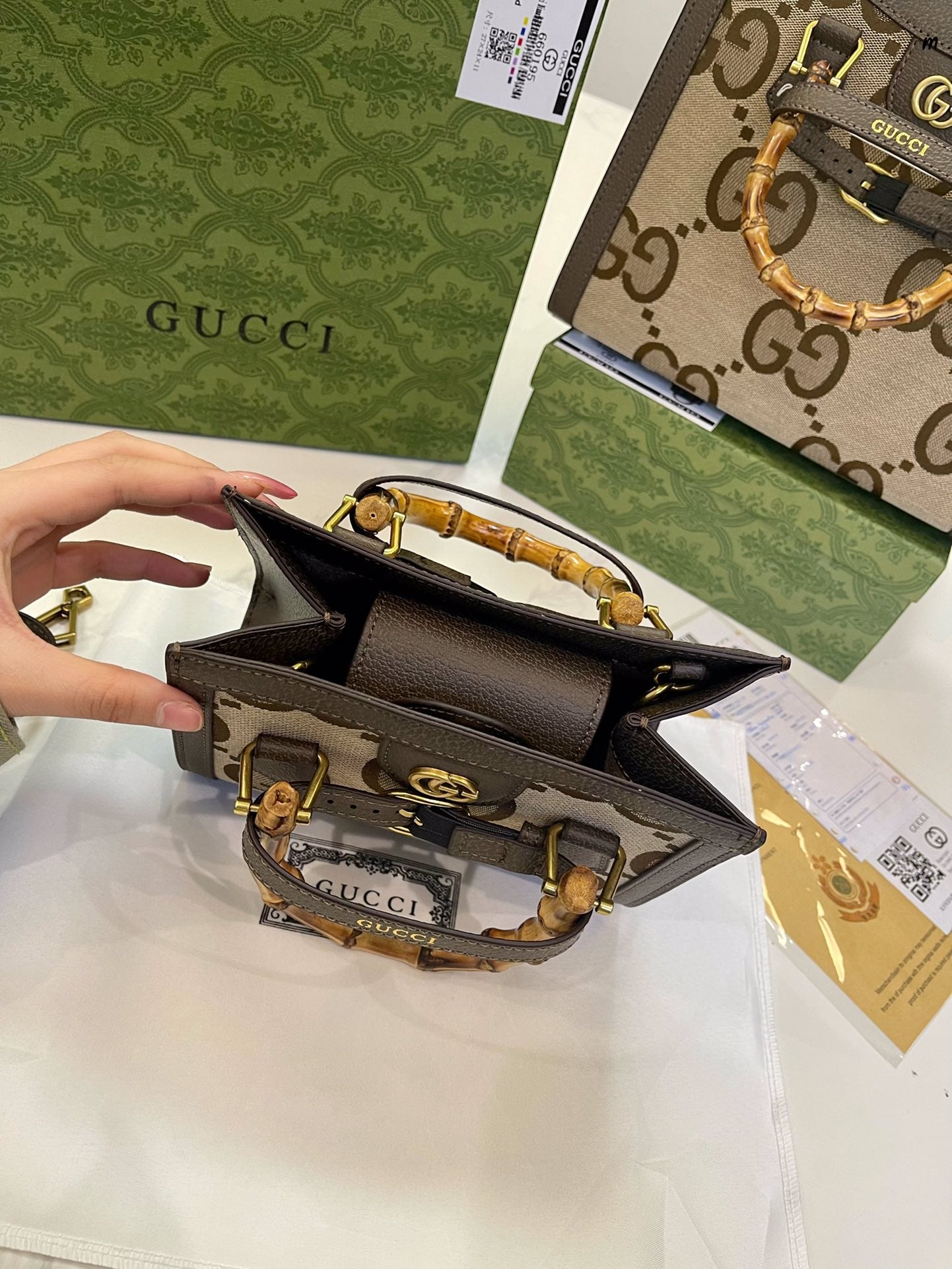GUCCI BAG 515-2