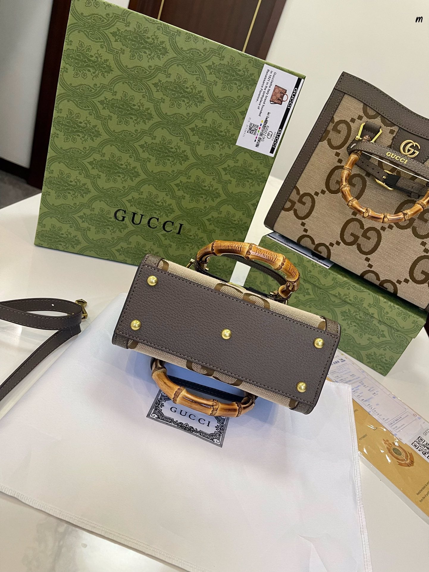 GUCCI BAG 515-2